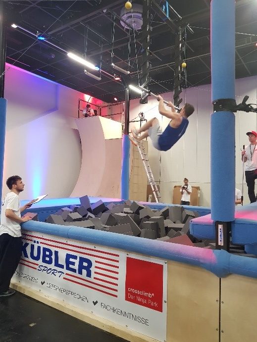 Ninja Warrior Hindernisse aufbauen