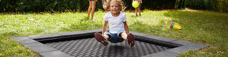 Trampoline