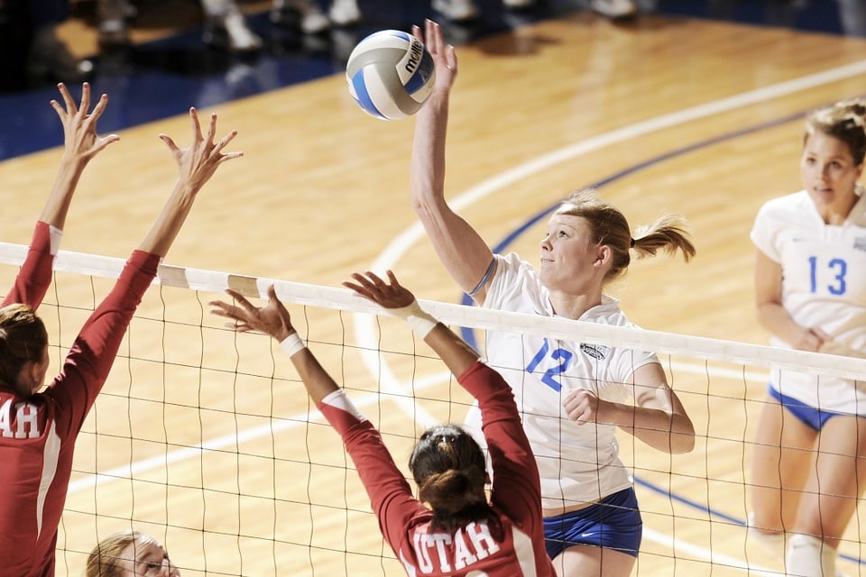 Aufwärmspiele für das Volleyballtraining
