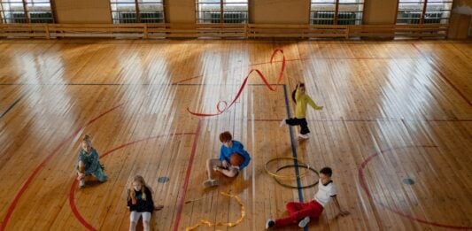 Sporthalle Gymnastikbänder