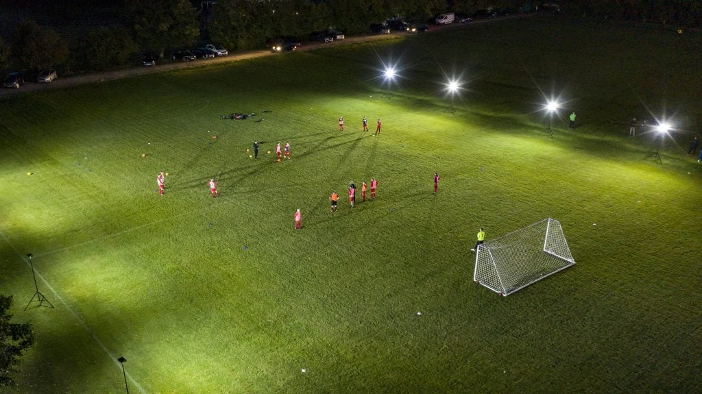 Mobiles Flutlicht Fußball