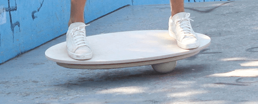 Balance Spiele online kaufen – Für Freizeit & Training im Kübler Sport Onlineshop Verschiedene Balance Spiele für Freizeit, Training und Sportunterricht – Balancierbretter, Slacklines und Balancierspiele im Einsatz