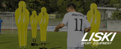 Moderne Trainingshilfen und Ausr&uuml;stung von LISKI f&uuml;r das Vereinstraining auf dem Sportplatz