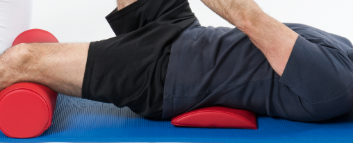 Lendenkissen im Kübler Sport Onlineshop kaufen Therapeutisches Lendenkissen zur Unterstützung der Lendenwirbelsäule beim Sitzen in Praxis oder Reha