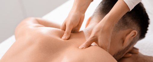 Vielf&auml;ltiges Massage Zubeh&ouml;r f&uuml;r professionelle Behandlungen im Therapiebedarf