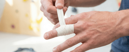 Finger Tape online kaufen im Kübler Sport Onlineshop Medizinische Tapestreifen zur Stabilisierung der Fingergelenke für Therapie und Rehabilitation