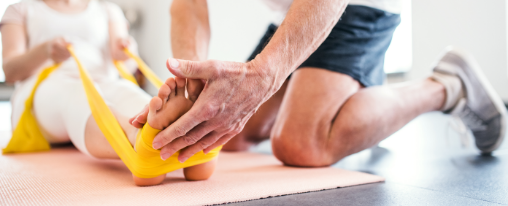 Therapieb&auml;nder f&uuml;r gezielte Muskelkr&auml;ftigung, Beweglichkeit und Rehabilitation in der Physiotherapie