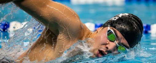 Wassersportgeräte online kaufen im Kübler Sport Onlineshop Schwimmhilfen, Trainingsgeräte und Tauchausrüstung für verschiedene Wassersportarten im Einsatz im Schwimmbad