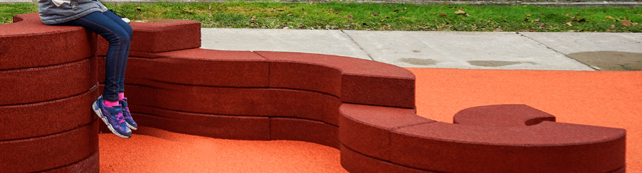 Spielplatz Bänke