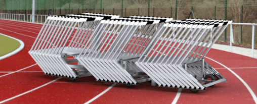 Stabiler Hürdenwagen zum sicheren Transport und zur platzsparenden Lagerung von Trainings- und Wettkampfhürden auf dem Sportplatz oder in der Halle.