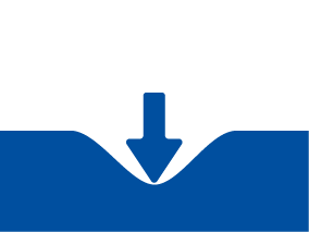 Icon mit blauem Pfeil und Weichbodenmatte zur Visualisierung der größten Einsinktiefe bei Weichbodenmattten