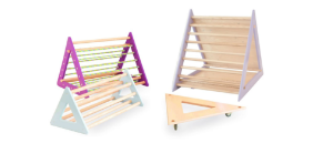 Bunte Kletterecken für einen Indoor Spielplatz