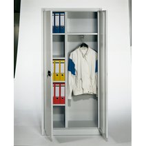C+P® Flügeltürenschrank für Lehrerzimmer