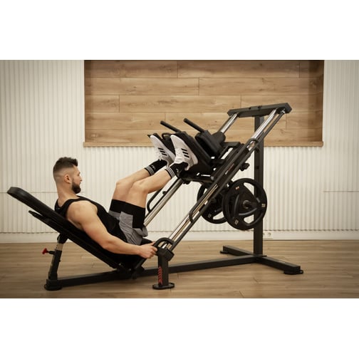 BH Fitness® Hack Squat
