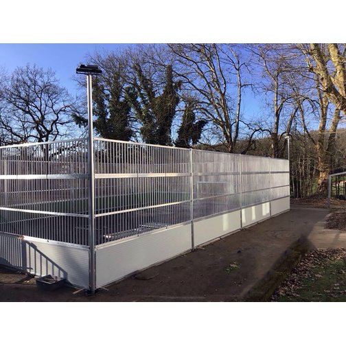 Zulage Soccer-Court ARENA PRO PLUS: Alu-Gitter-Konstruktion umlaufend