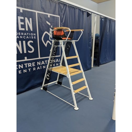 CARRINGTON® Schiedsrichterstuhl TURNIER