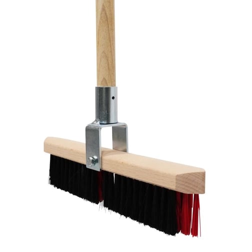Linienbesen mit dualem Borstensystem