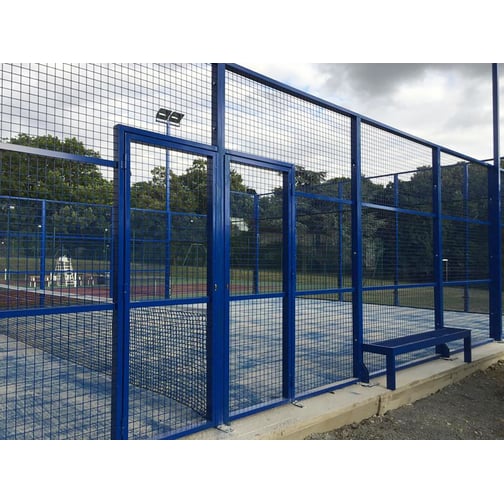 Mehrpreis Flügeltüren Padel Courts