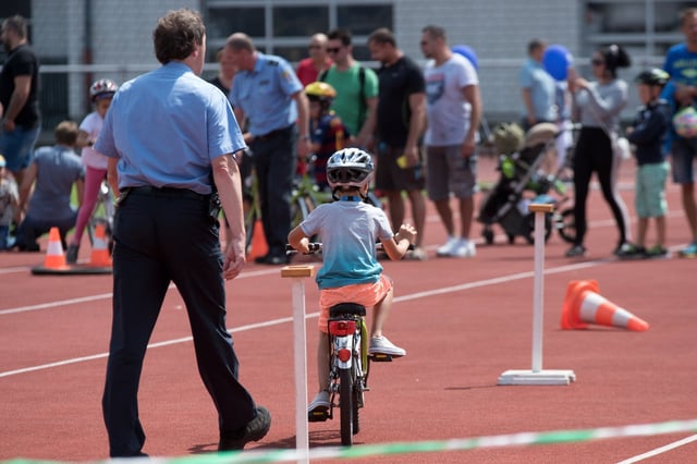 Sicher auf zwei R&auml;dern: So l&auml;uft die Radfahrausbildung ab | K&uuml;bler Sport