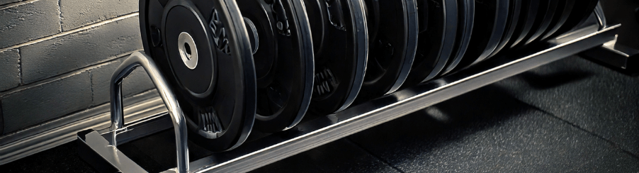 Verschaffen Sie sich einen Überblick über verschiedene Ausführungen von Hantelscheibenständern für Ihr Trainingsequipment.