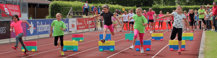 Minihürden für Lauf-, Sprung- und Koordinationsübungen – ideal für Schule, Verein und Kinderleichtathletik.