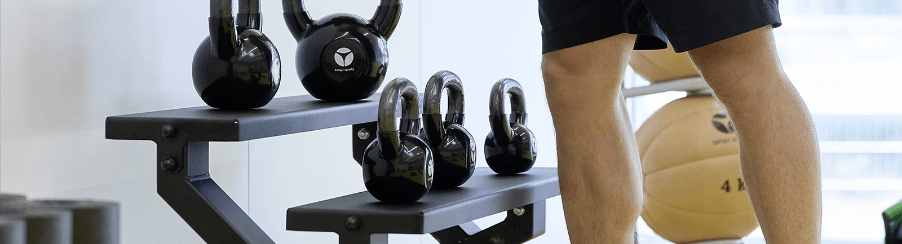 Hochwertiger Kettlebell Ständer für die effiziente Aufbewahrung im Fitnessstudio oder Home-Gym
