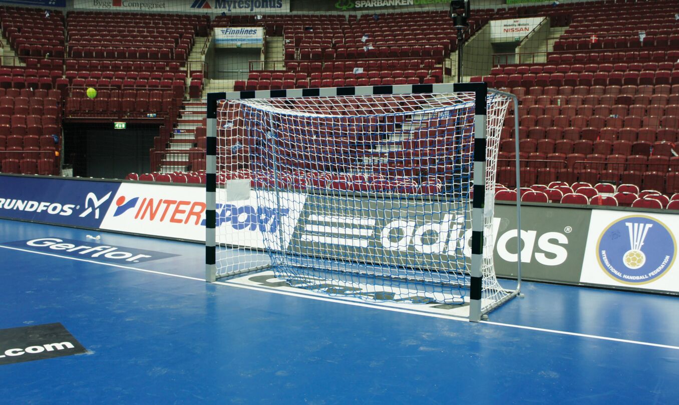 Kübler Sport Handballtor nach IHF, Schwarz