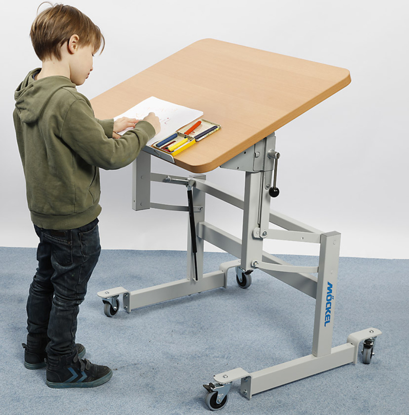 MÖCKEL ergo S 52 ergonomischer Tisch für Kinder, Hellbraun, 120 x 80 cm