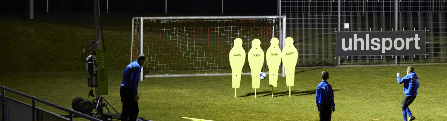 Jugendfußballtore für Teamsport auf dem Sportplatz: Verschiedene Ausführungen und Größen, geeignet für Training und Wettkampf