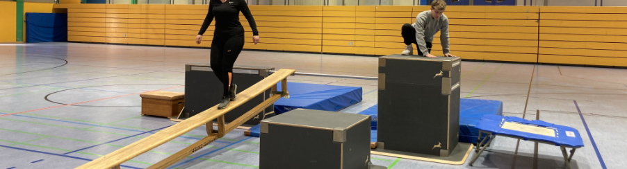 Verschiedene Parkour Hindernisse für Sportunterricht, Training und Freizeitanlagen – ideal für Turngeräte und Parcours in der Sporthalle