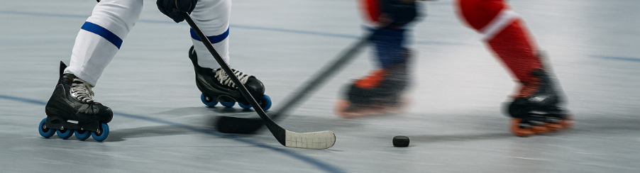 Rollhockey Equipment: Schutzausrüstung, Schläger und Zubehör für Teamsport