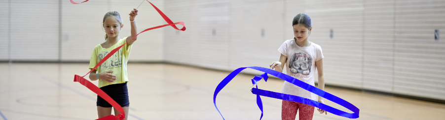 Gymnastikgeräte und Handgeräte für rhythmische Sportgymnastik, Trainings- und Wettkampfzubehör